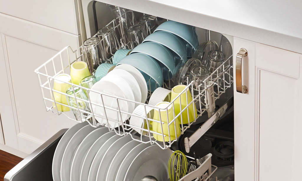چیدمان نادرست و قراردادن تعداد بیش از حد ظروف در ماشین ظرفشویی