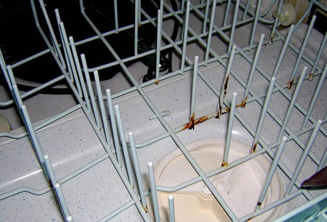 علت زنگ زدن سبد ماشین ظرفشویی