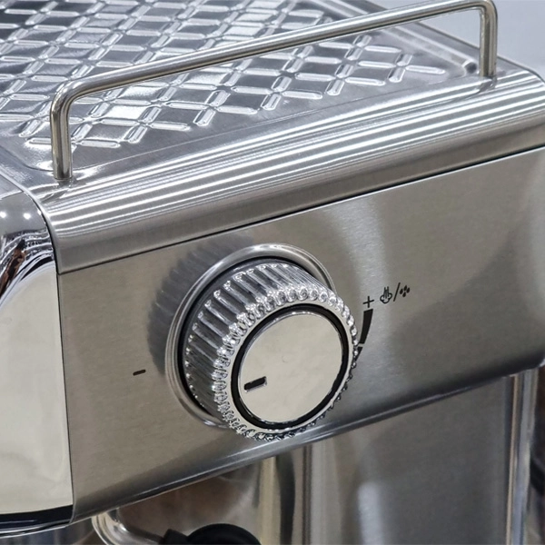 larizo-LI-1210-20-bar-espresso-machine-(8) اسپرسو ساز 20 بار لاریزو LI-1210